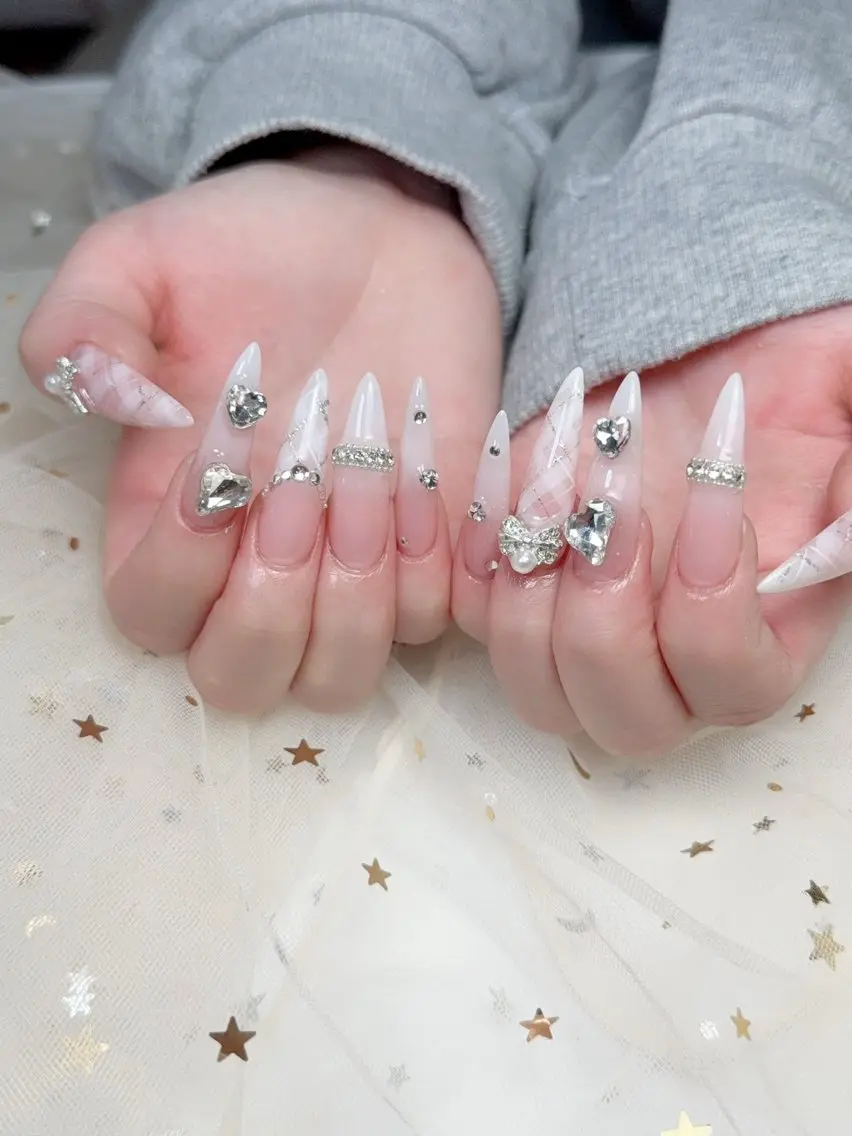 ネイル W·nail salonのネイルデザイン