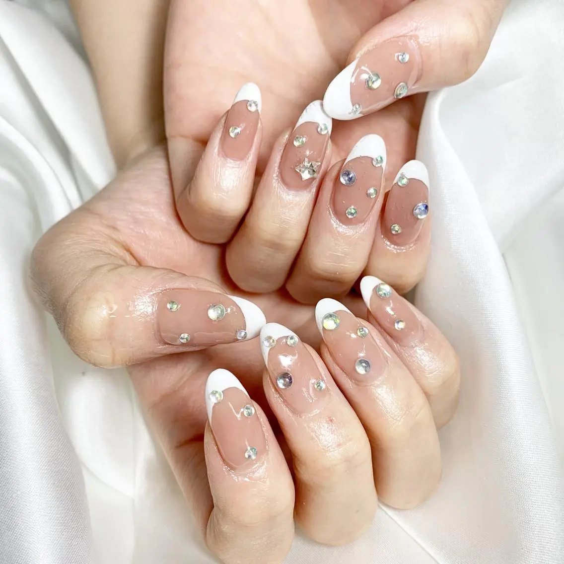 ネイル アートネイル フレンチネイル ニュアンスネイル 春ネイル pu muのネイルデザイン