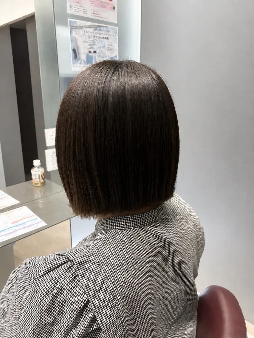 ショート 切りっぱなしボブ ボブ 笠井 雅斗のヘアスタイル