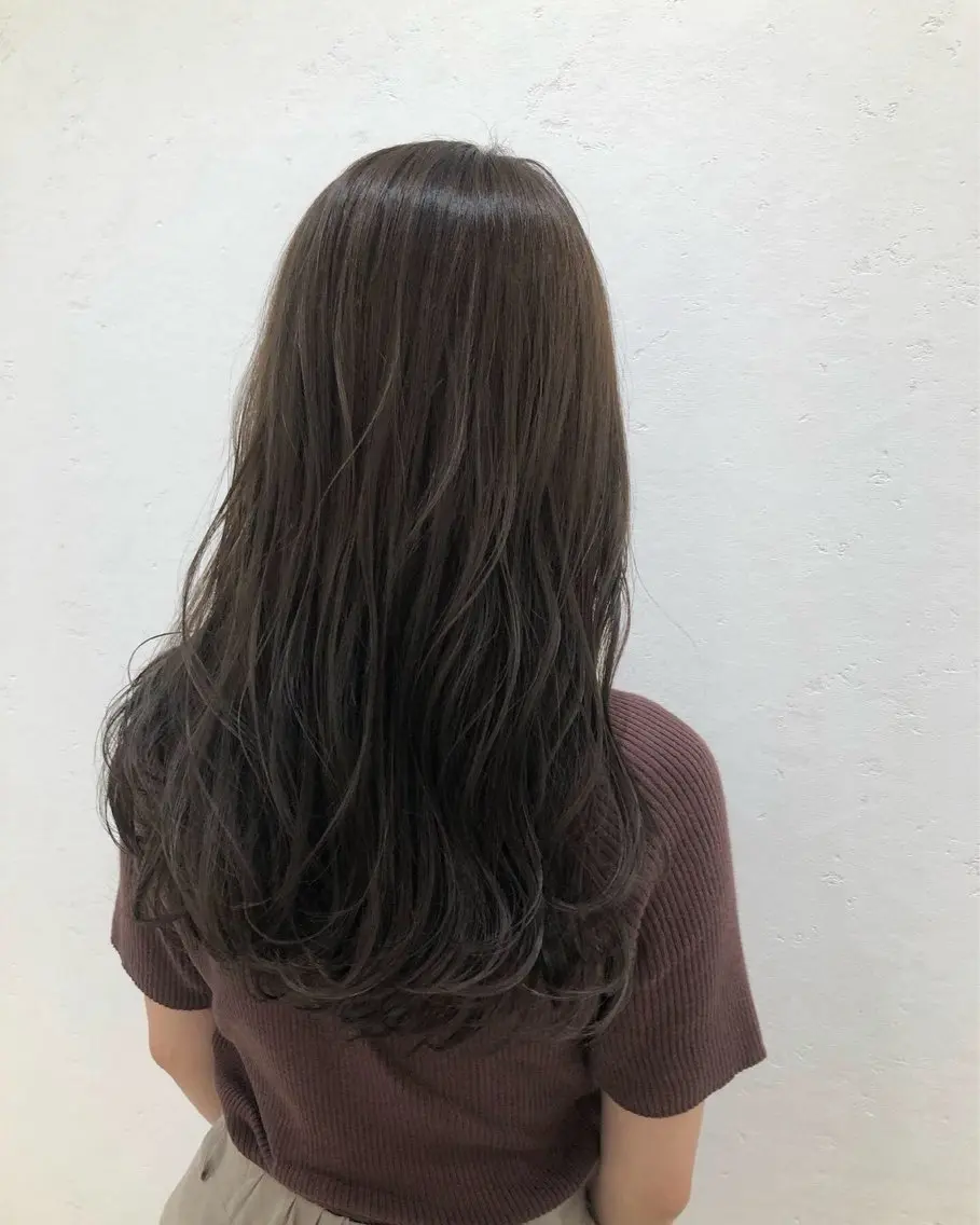 セミロング カラー ヘアカラー トリートメント 🩵ナチュラルカラー 🩵モモのヘアスタイル