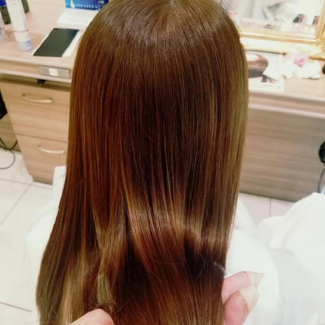 セミロング トリートメント 酸熱トリートメント トリートメント 鶴見で縮毛矯正なら 田中 瞬のヘアスタイル