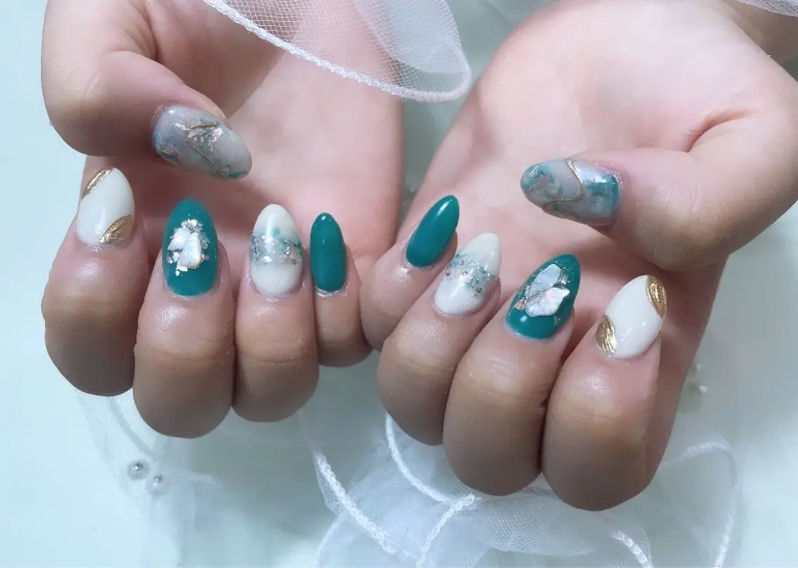 ネイル グリーン nails bunnyのネイルデザイン