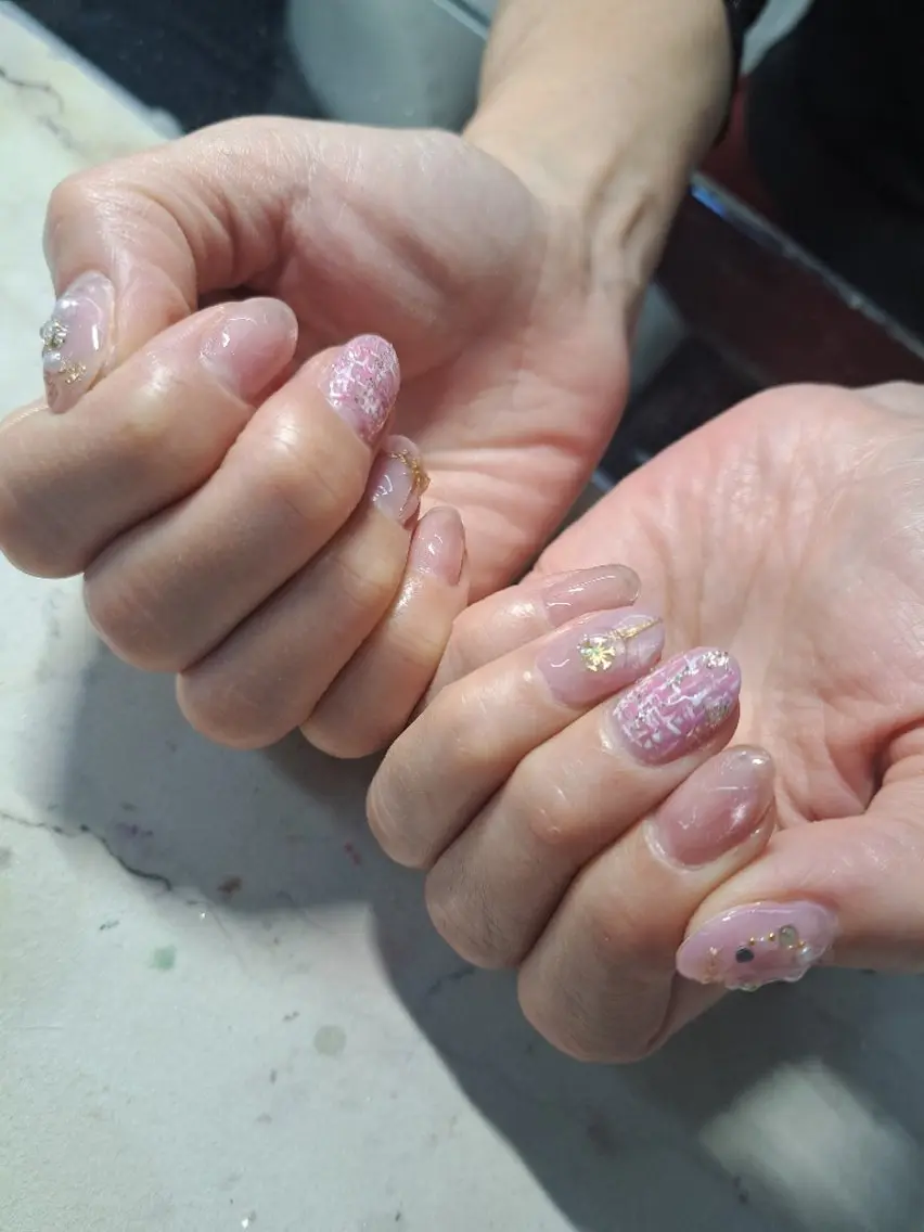 ネイル 冬ネイル クリスマス jewelry & nailecxia のネイルデザイン