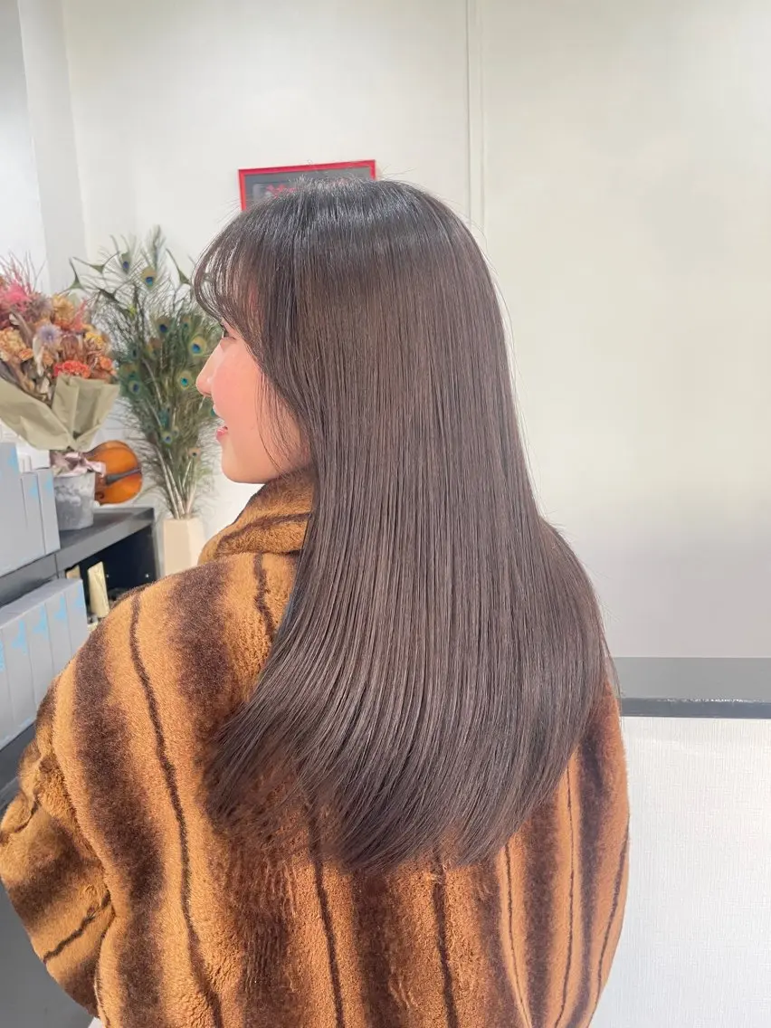 💇🏼♀️レディースロングカット💇🏼♀️シャンプーブロー込みの写真