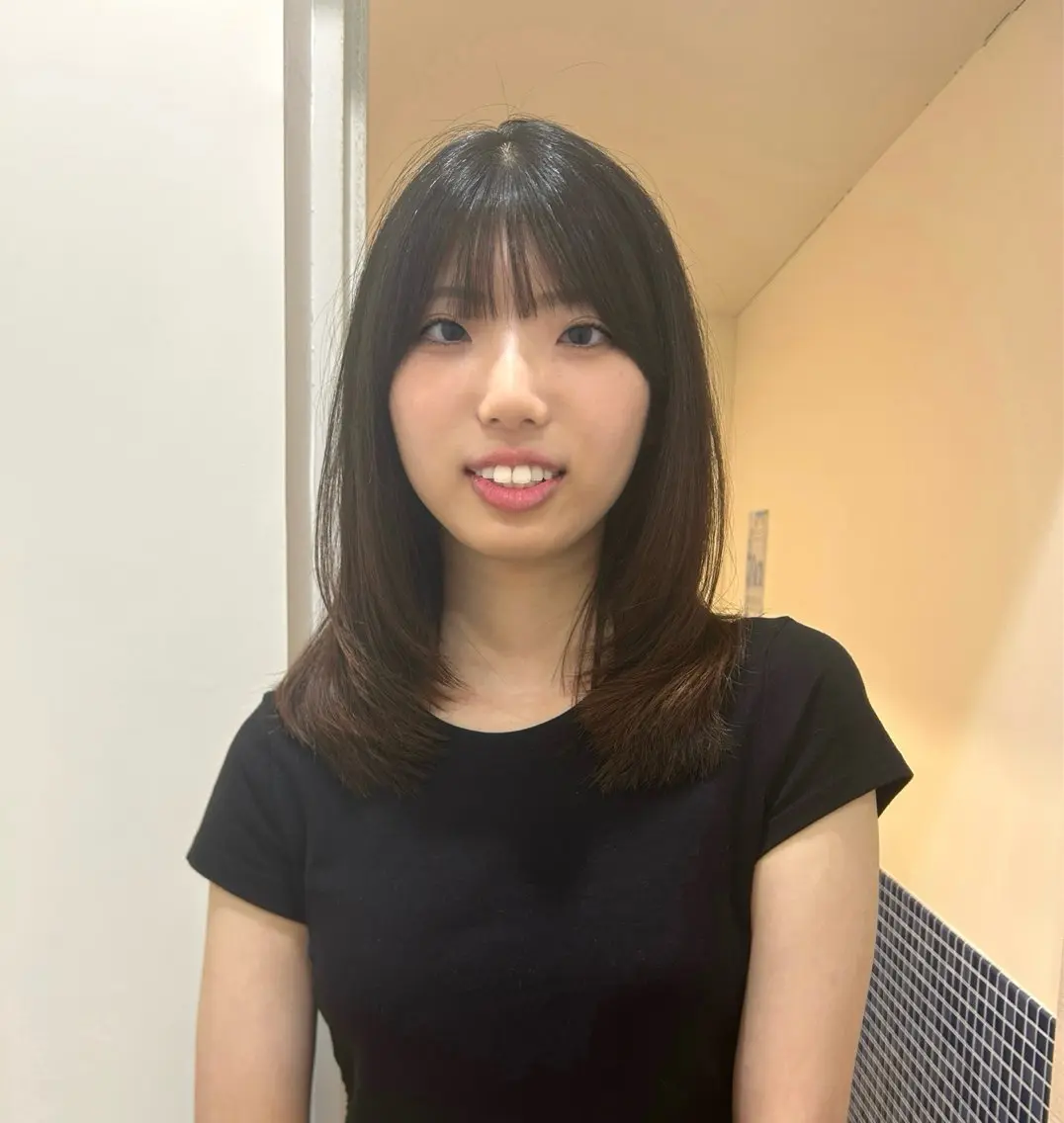 ミディアム カット 太田 絵麻のヘアスタイル