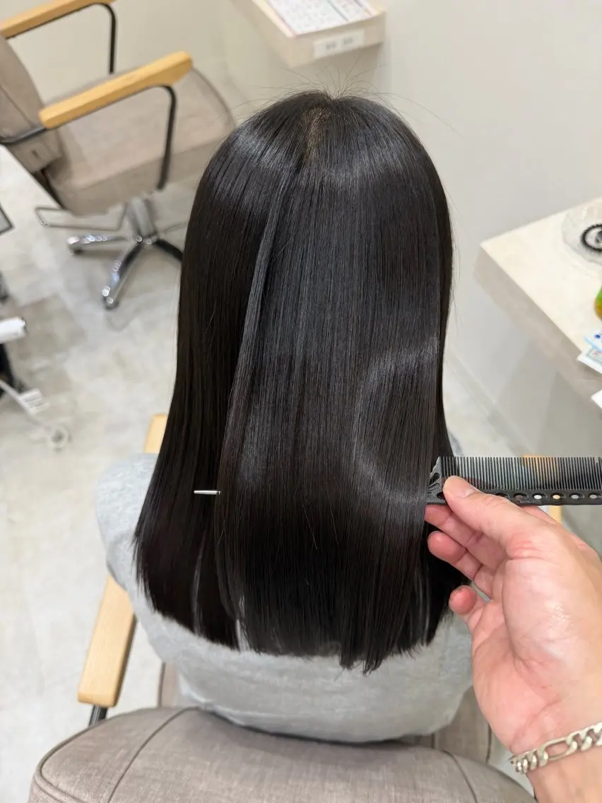 ロング カット 縮毛矯正 城崎如哉 髪質改善/縮毛矯正のヘアスタイル