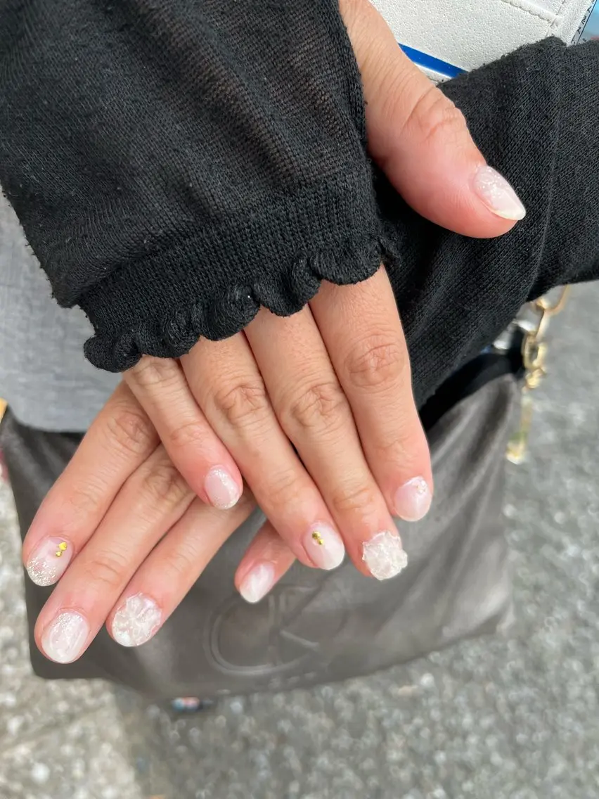 ネイル オレンジ リボン ブライダルネイル ホワイト nail room.のネイルデザイン