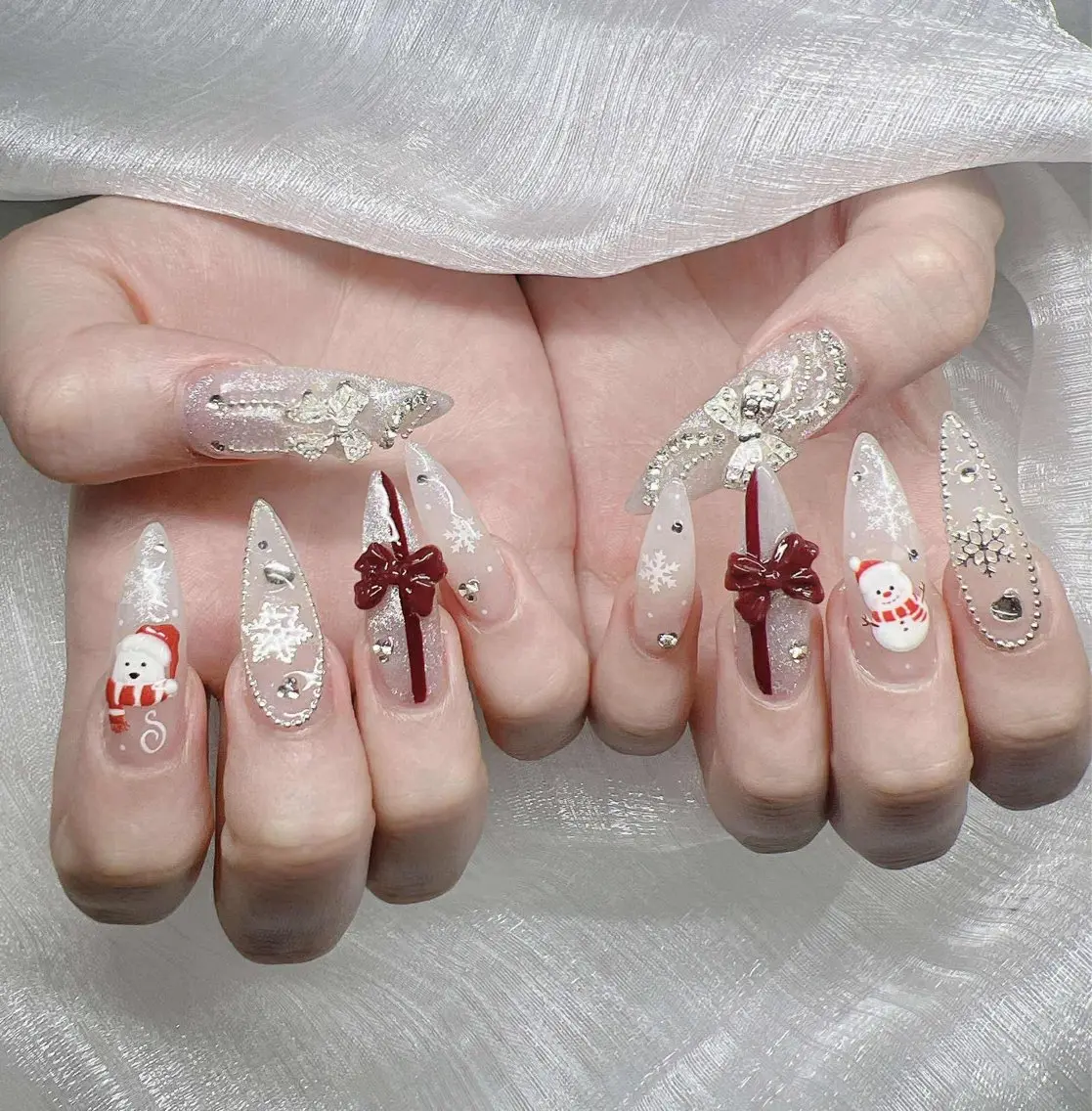 ネイル 長さ出し グラデーション 卒業式 キラキラネイル マグネットネイル ハンドネイル Lee Nailsのネイルデザイン