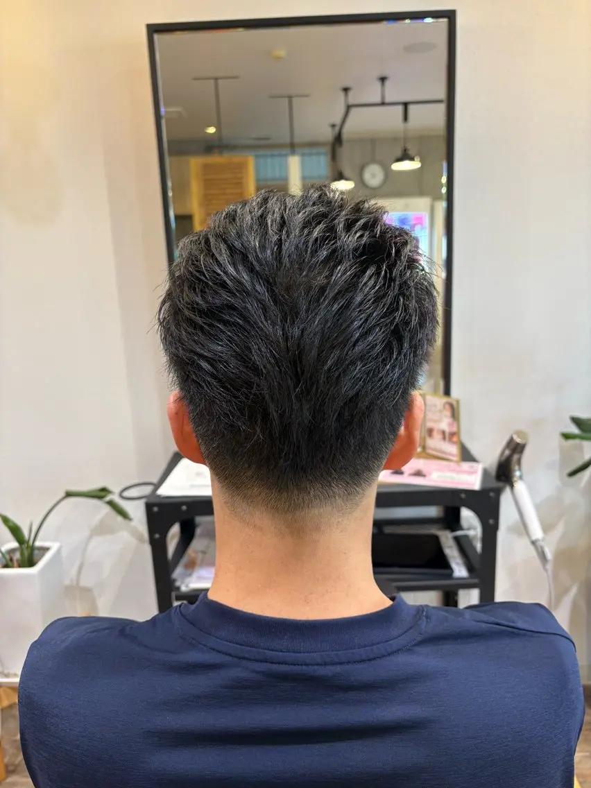 ショート メンズ こやなぎ れいなのヘアスタイル