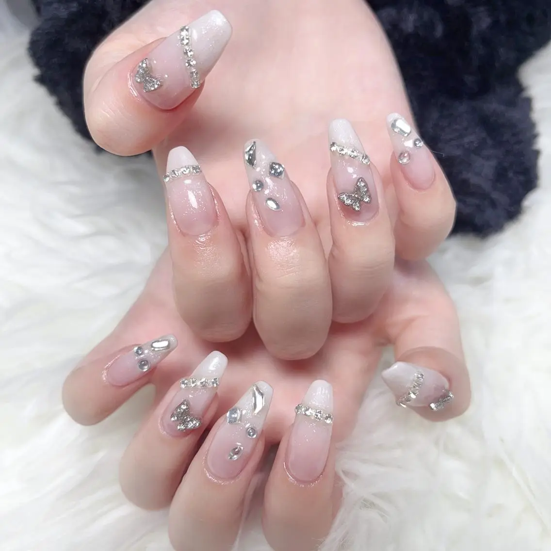 ネイル Elegantbea utyミクのネイルデザイン