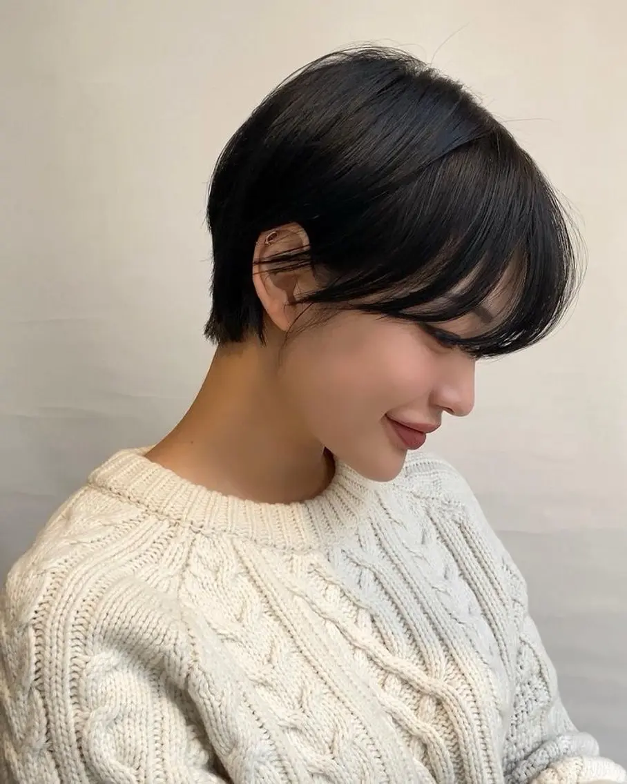 ショート FILMS haru 暖色/ぱつっとbobのヘアスタイル