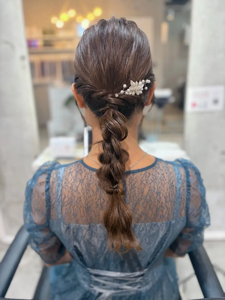 ロング ヘアアレンジ 成人式 結婚式・ブライダル ヘアセット karen 髪質改善のヘアスタイル