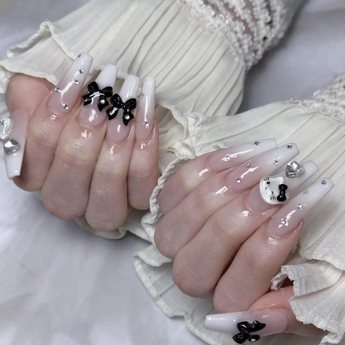 ネイル ハンドネイル 🩷Yun nail Salon 本店🩷のネイルデザイン