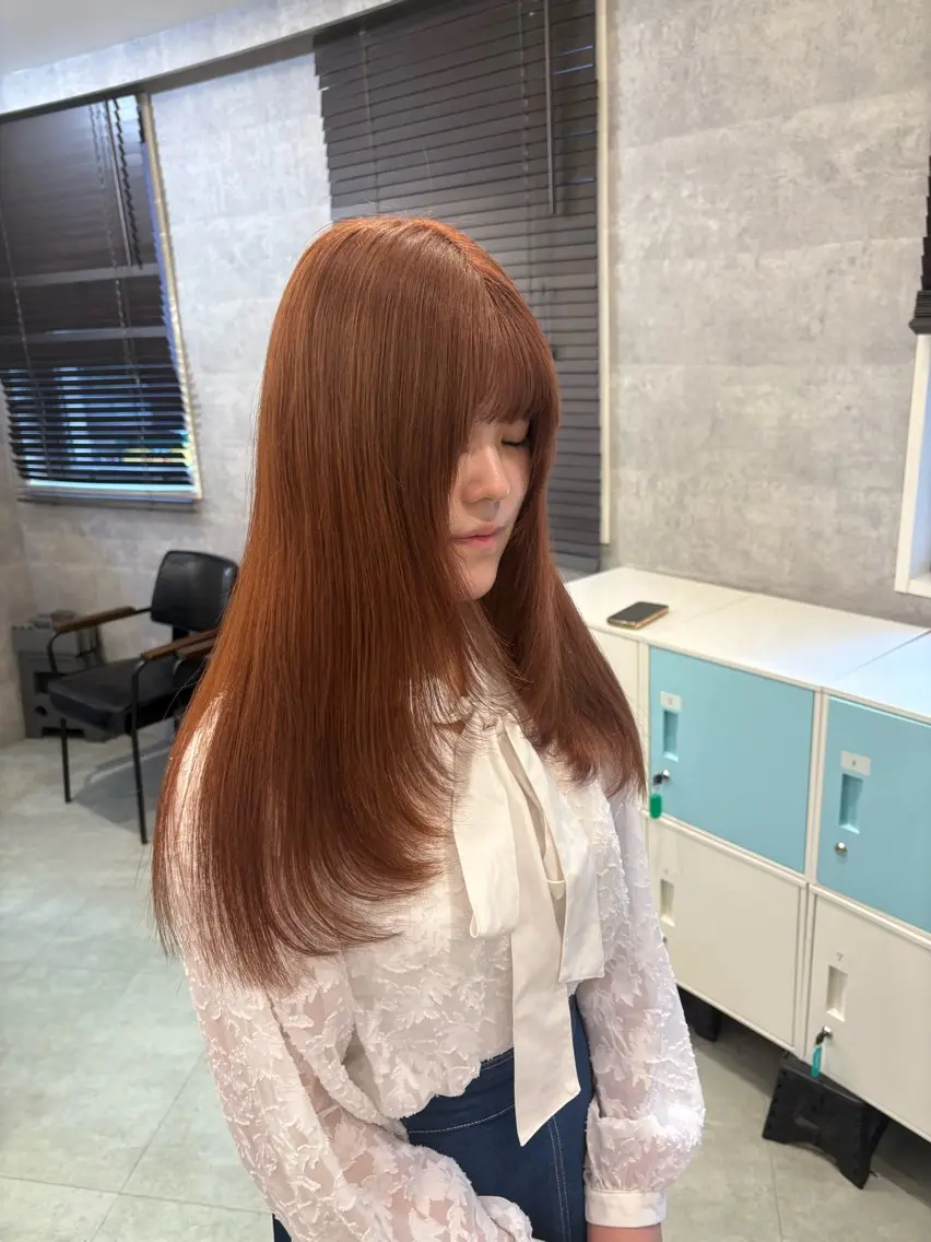 ロング レイヤーカット ローレイヤー ケアブリーチ🌟 ♢WATARU♢のヘアスタイル