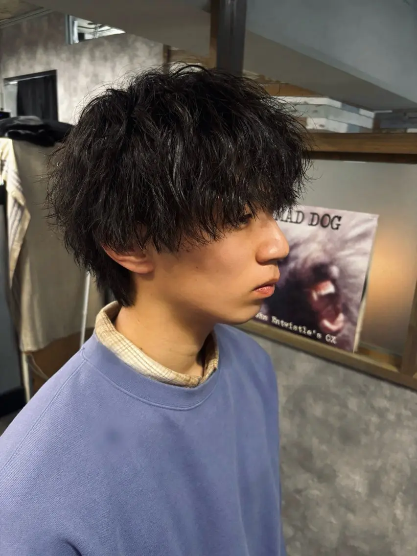 セット簡単/動き/束感｜夏前にイメチェン✂️【メンズカット＋ツイストスパイラル/波巻き】の写真