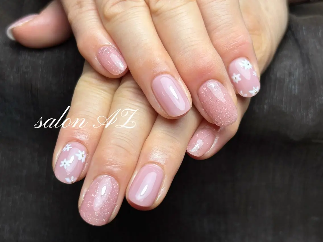 ネイル 桜ネイル 長さ出し フットネイル フレンチネイル ジェルネイル salon AZのネイルデザイン