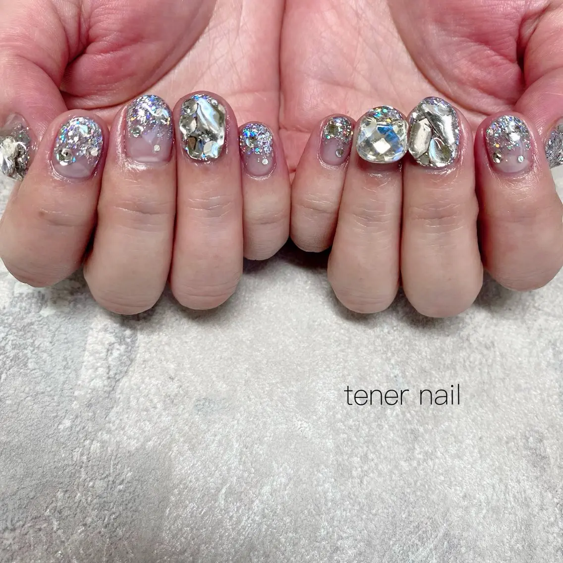 ネイル グラデーション キラキラネイル ハンドネイル テネルネイル tener nailのネイルデザイン