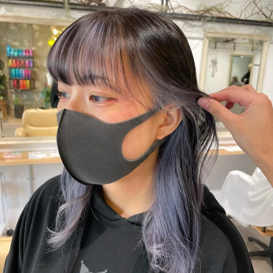 ミディアム カラー インナーカラー ヘアカラー ハイトーン🦄ネイル 💞のぶちのネイルデザイン