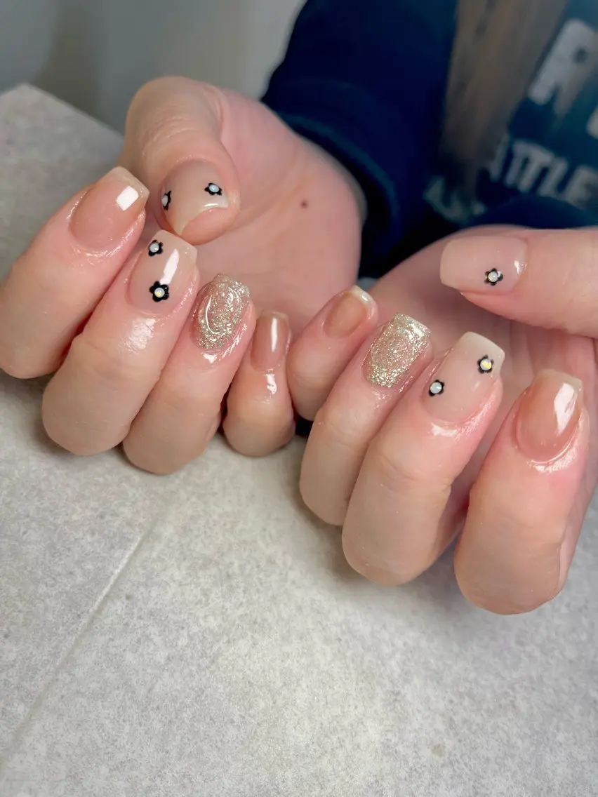 ネイル ハンドネイル elu船橋店 KAORIのネイルデザイン