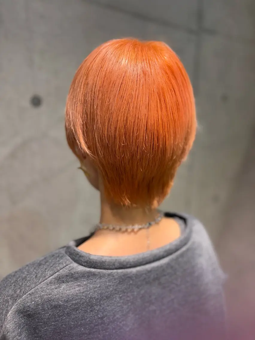 ショート カラー オレンジ 🩵ReiNa 🩵のヘアスタイル