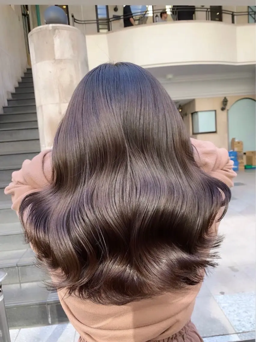 ロング 艶カラー🦖 🤍SARAのヘアスタイル