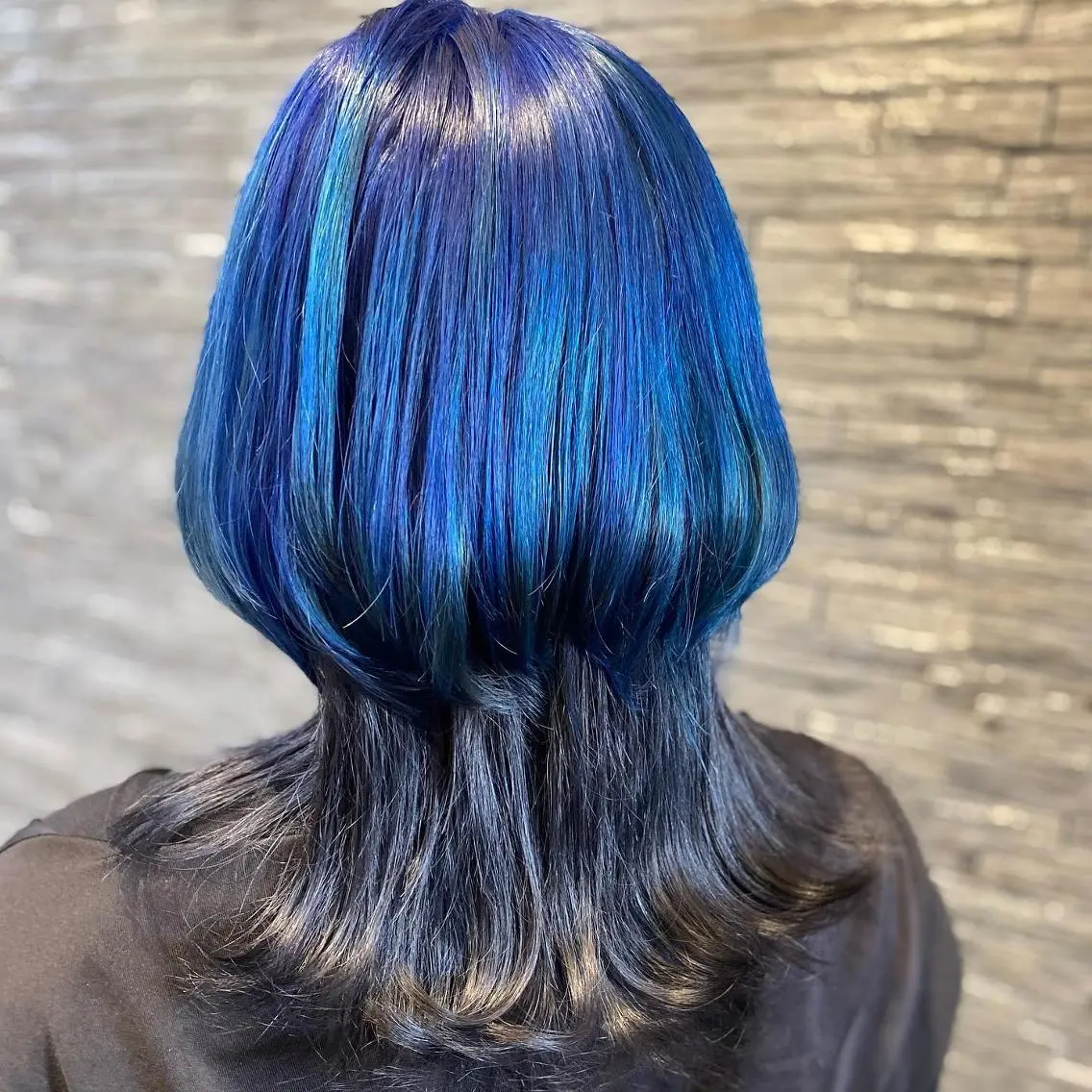 セミロング 加藤 実穂のヘアスタイル