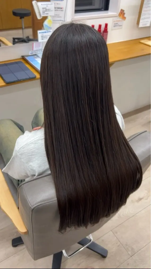 ロング 縮毛矯正 酒井 直桜矢のヘアスタイル