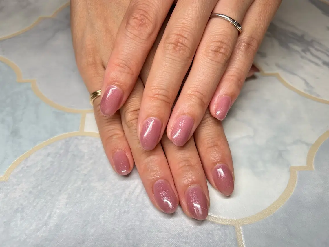 ネイル ワンカラーネイル シンプルネイル Lisa’s Salonのネイルデザイン