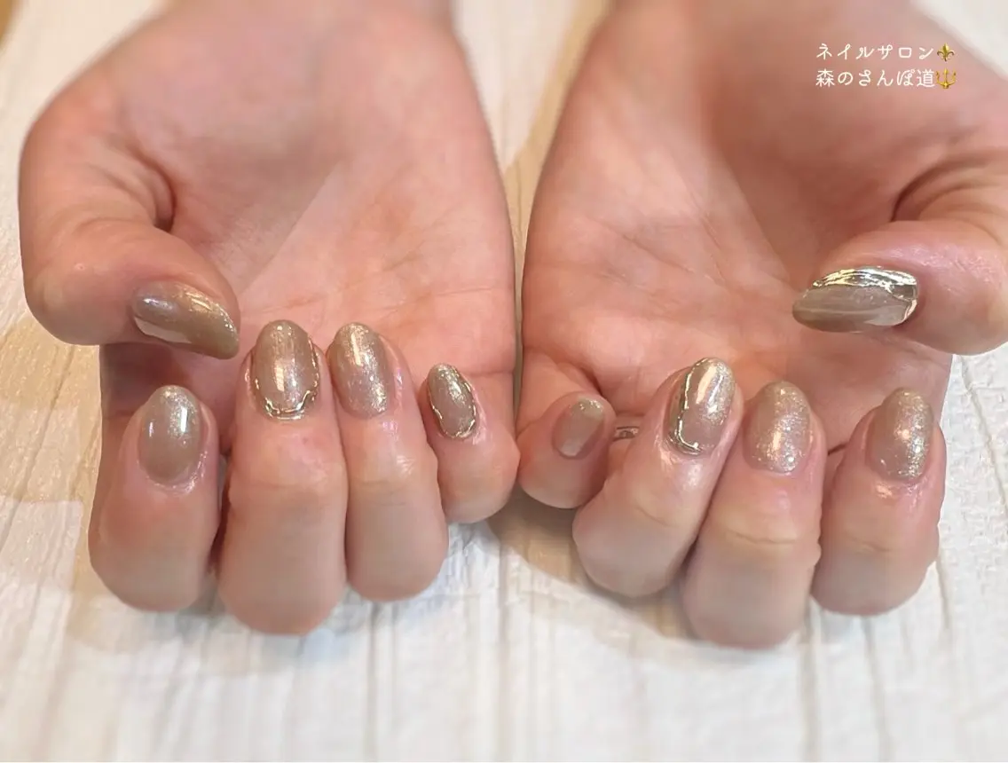 ネイル ハンドネイル ショートネイル 森のさんぽ道のネイルデザイン