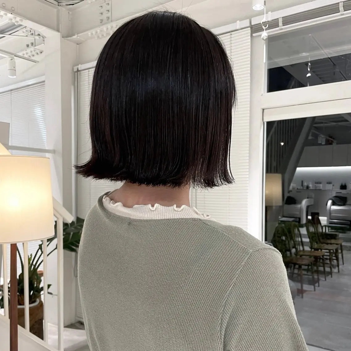 ミディアム カラー 縮毛矯正 林 千聖のヘアスタイル