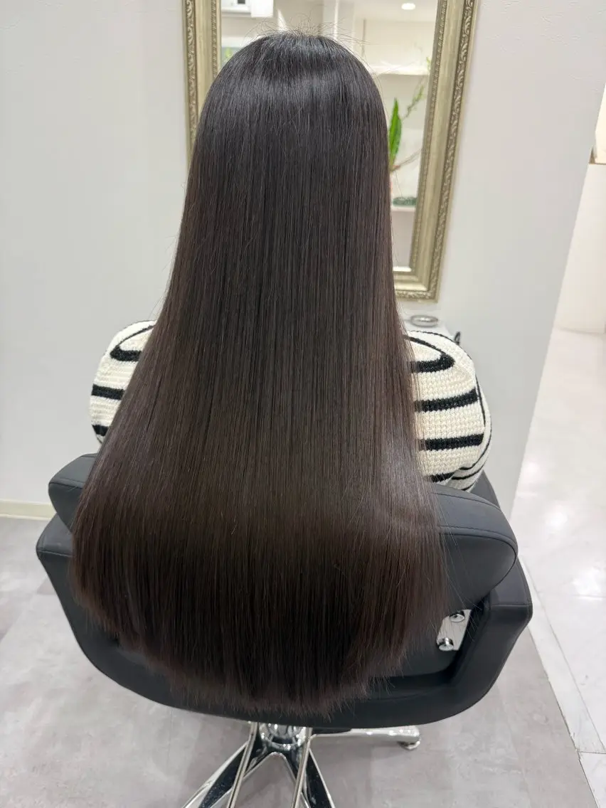 ロング トリートメント 小村 敏司のヘアスタイル