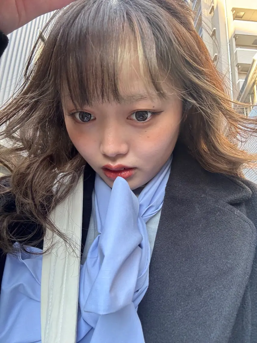 セミロング カラー ベージュカラー カットモデル募集 suzUkaのヘアスタイル