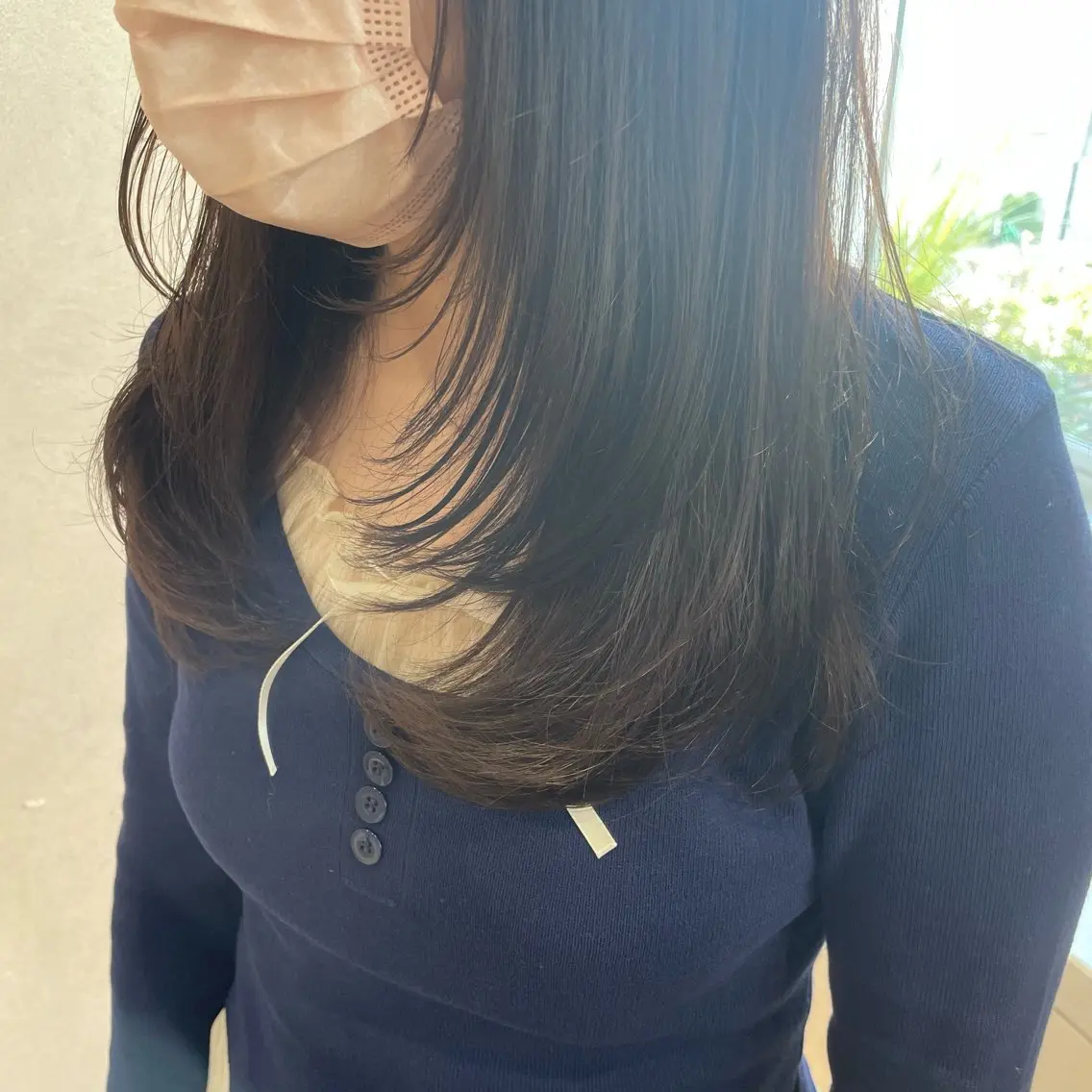 ミディアム レイヤーカット カット emusalon Rinaのヘアスタイル