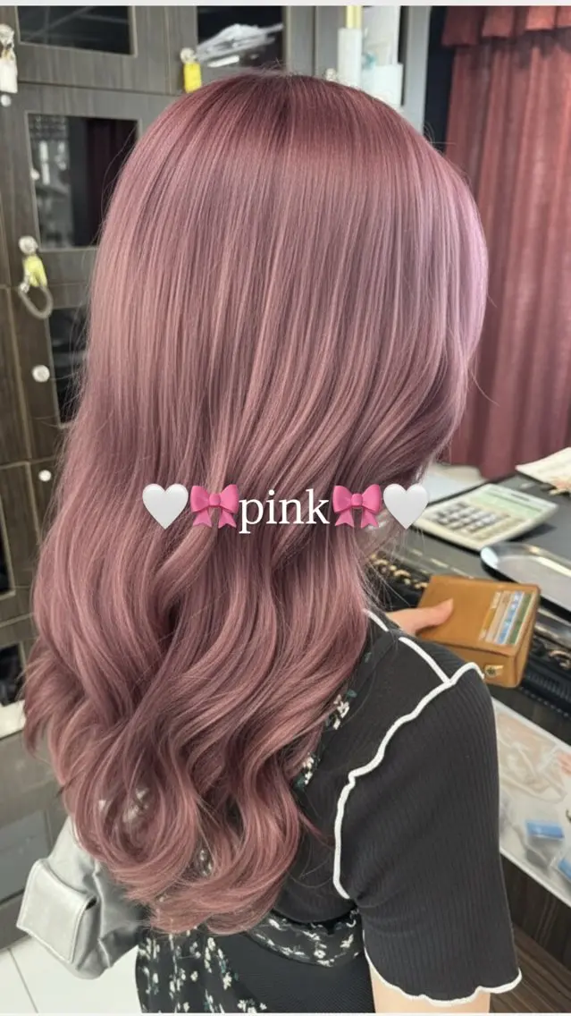 カラー ブリーチ ピンクカラー レイヤー/パーマ 🐼HARUKA🐼のヘアスタイル