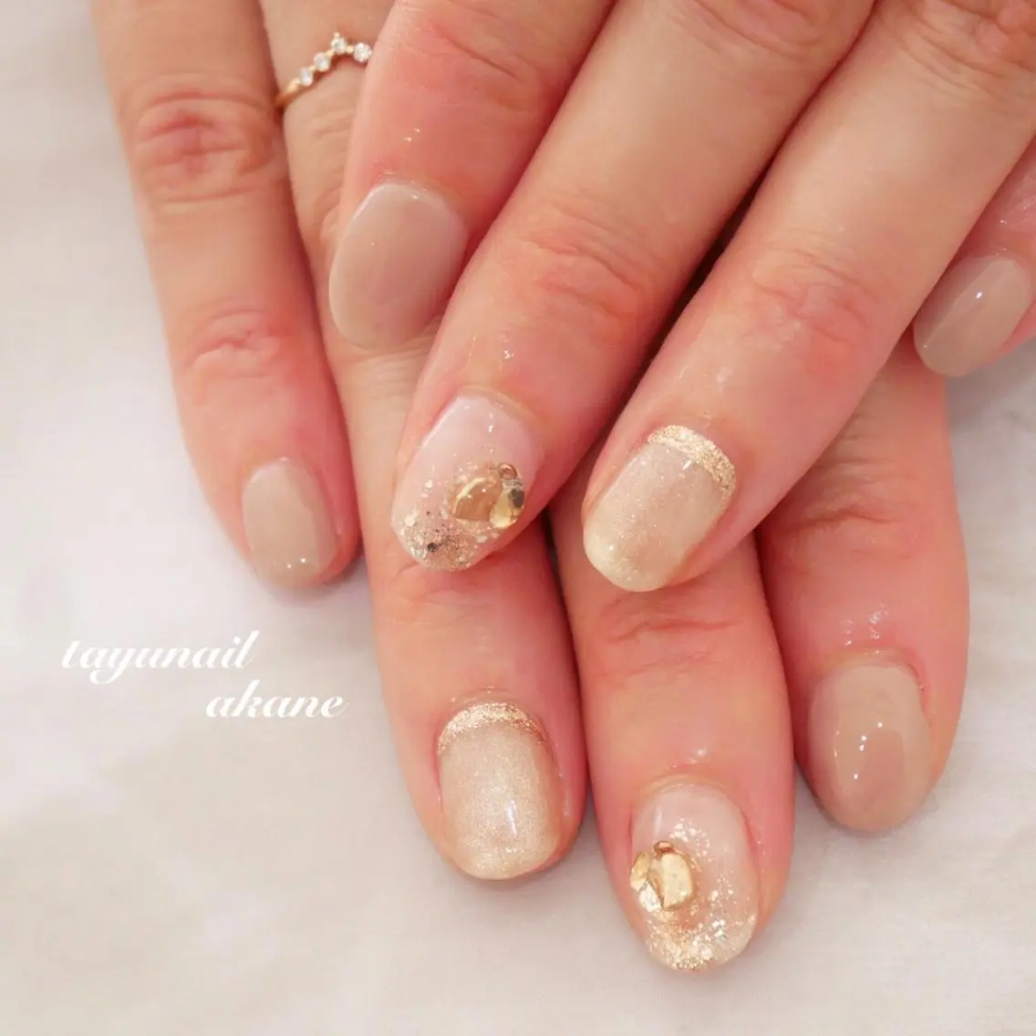 ネイル ブルー ジェルネイル ゴールド パラジェル 春ネイル ネイルサロン 【たゆnail】のネイルデザイン