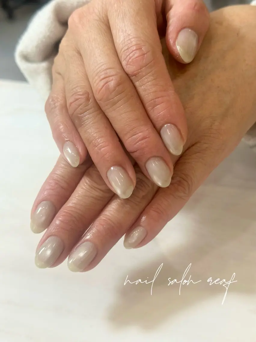 ネイル Leaf ayakaのネイルデザイン