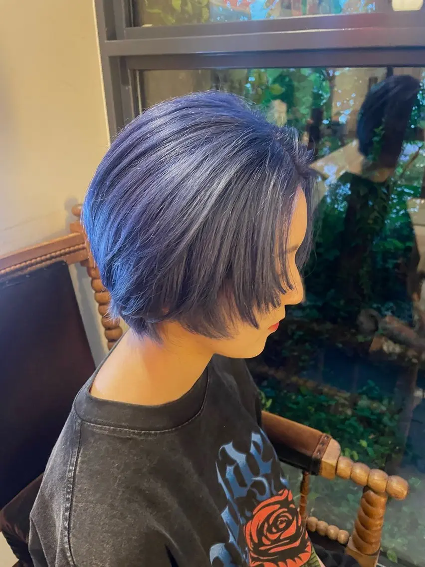 ショート カラー nishiura nanasaのヘアスタイル