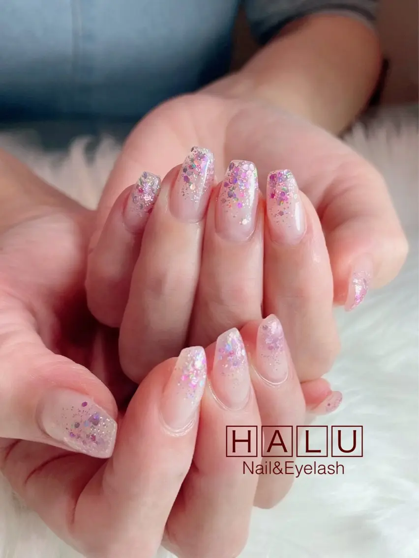 ネイル ホログラムネイル ラメ(グリッター) HALU ハルのネイルデザイン