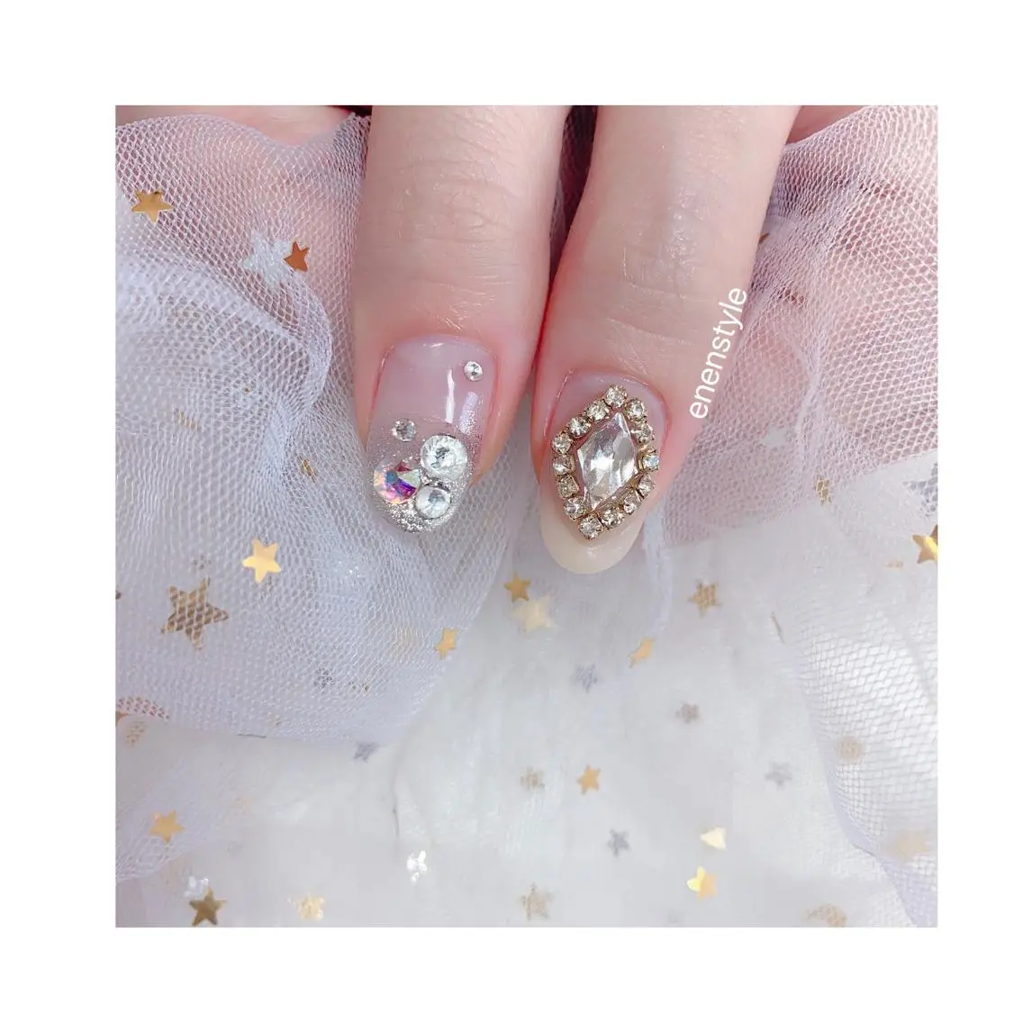 ショート ネイル ジェルネイル ニュアンスネイル オフィスネイル ワンカラーネイル パラジェル ハンドネイル 🐾enen style 🐾のネイルデザイン