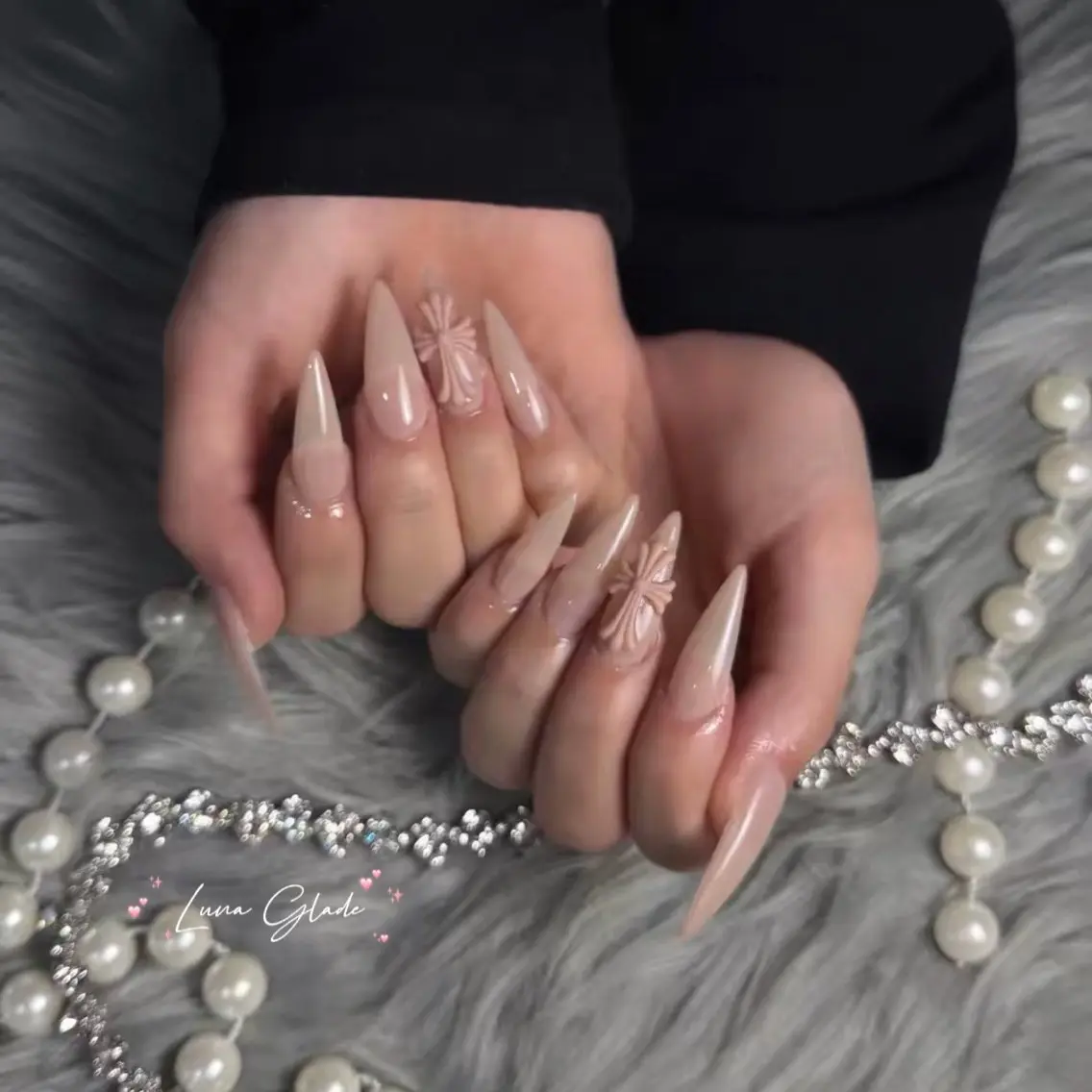ネイル ハンドネイル Luna Gladeのネイルデザイン