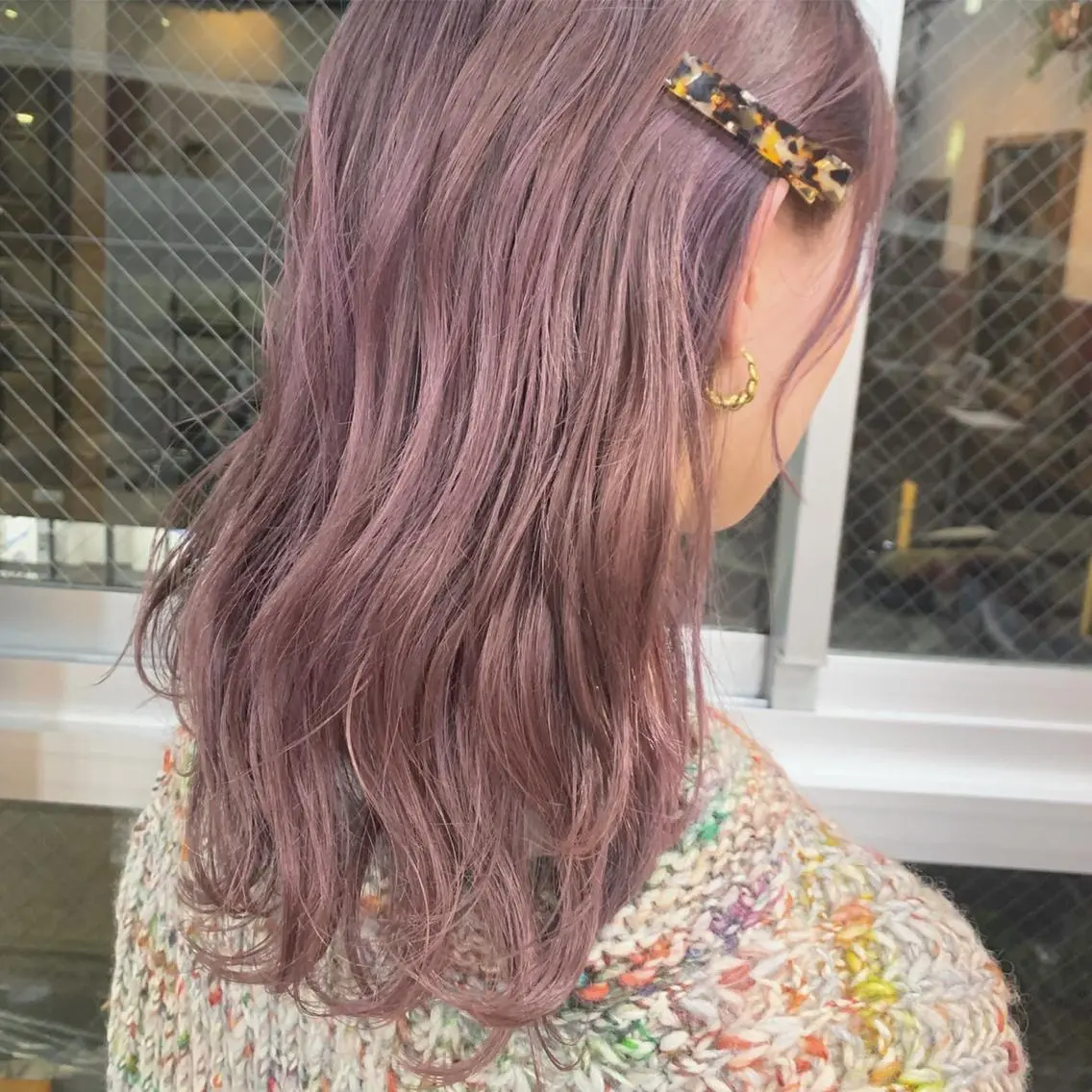 カラー 高梨 里穂のヘアスタイル