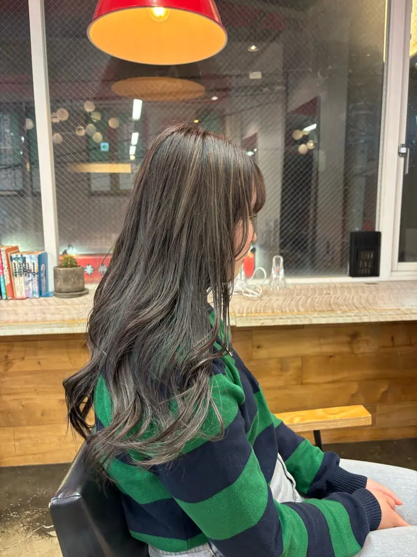 ロング カラー ハイライトカラー ハイライト 🌀MaNO🌀 ネモトナツキのヘアスタイル