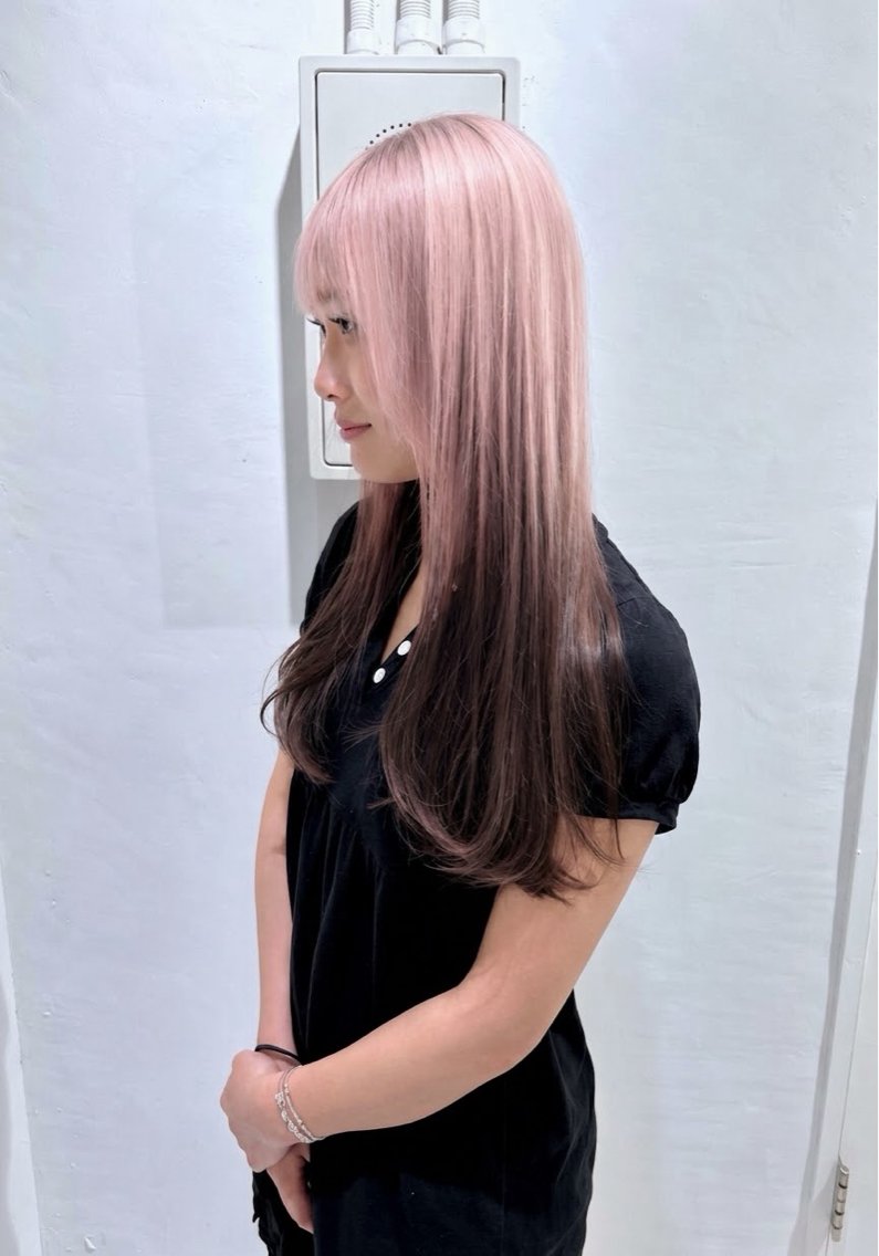 ロング カラー ブリーチ 似合わせカット Muミュー/ブリーチ ハイトーン Wカラーのヘアスタイル