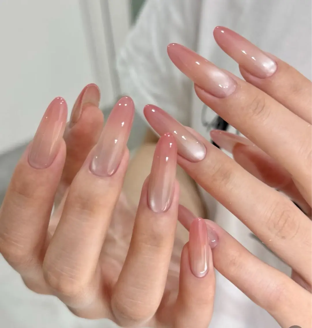 🌸 季節限定・長さだしグラデーション／ワンカラーネイル 🌸4980¥の写真