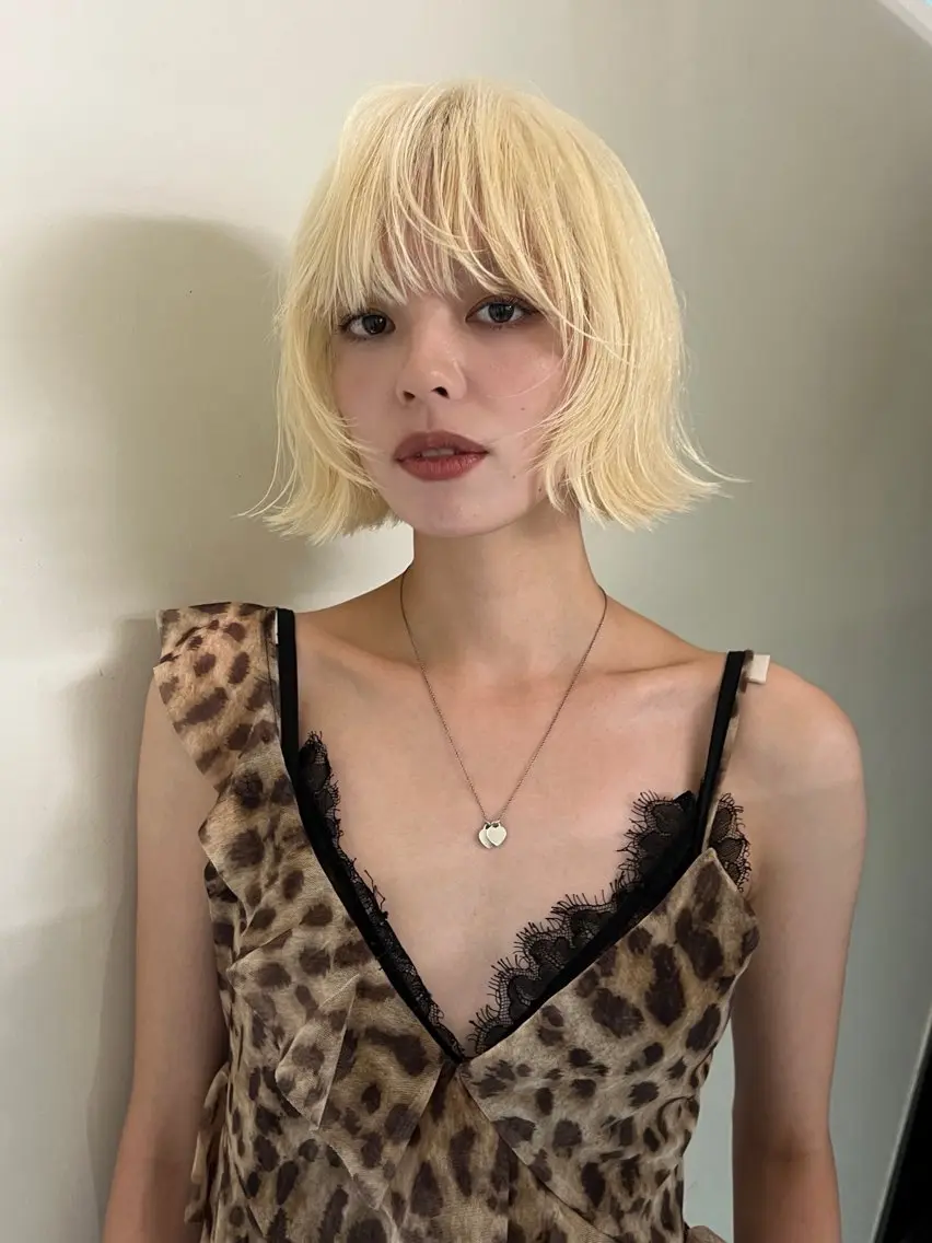 ミディアム カラー カット ヘアカラー トリートメント 小林 美咲のヘアスタイル