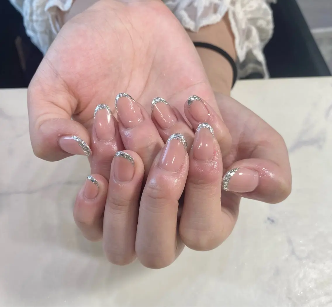 ネイル フレンチネイル ガラスフレンチ Three いわなべのネイルデザイン