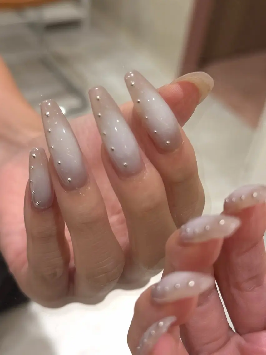 ネイル チークネイル ハンドネイル TAKAHASHI 🧃Zina錦糸町のネイルデザイン
