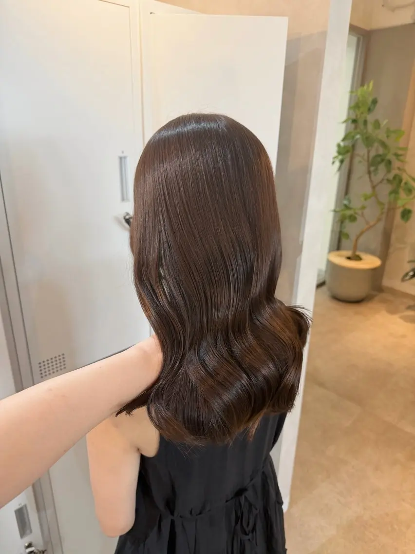 ミディアム ヘアカラー トリートメント 美髪/透明感カラー reikoのヘアスタイル