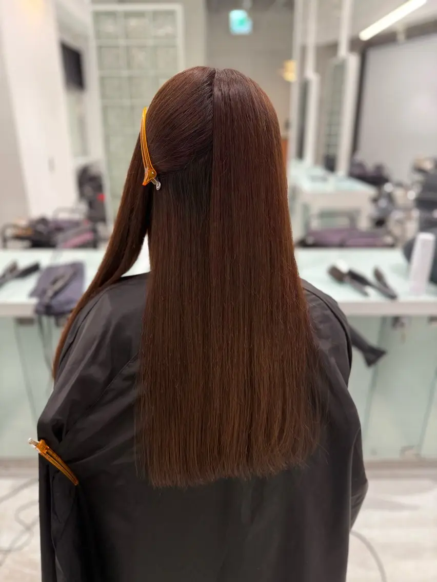 縮毛矯正 秋永 鈴のヘアスタイル