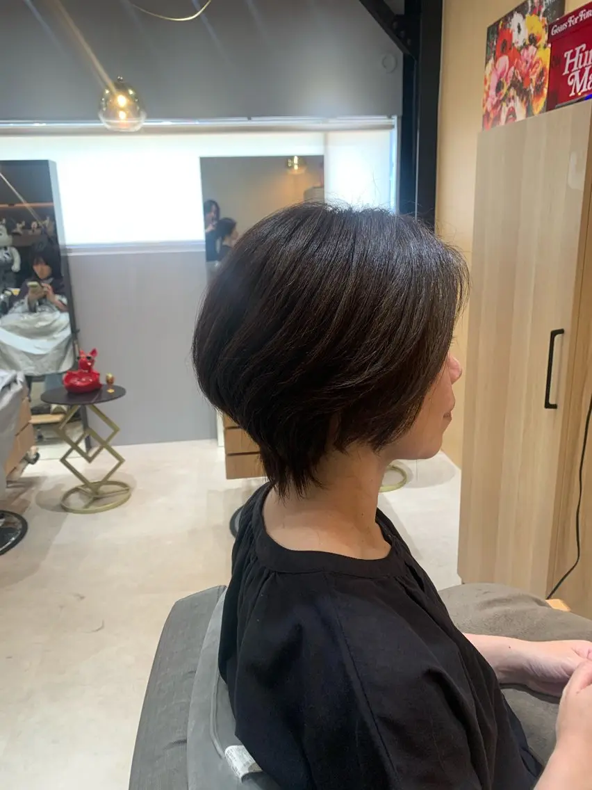 ショート 本多 永佳のヘアスタイル